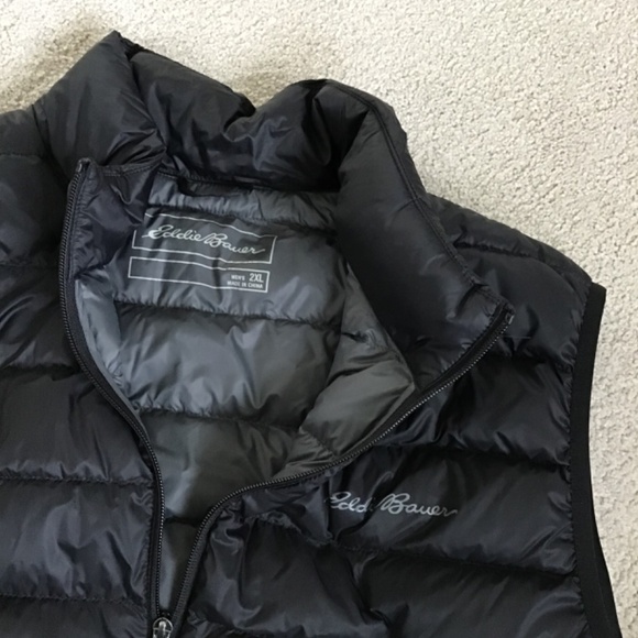 Eddie Bauer CirrusLite Down Vest - Picture 3 of 11